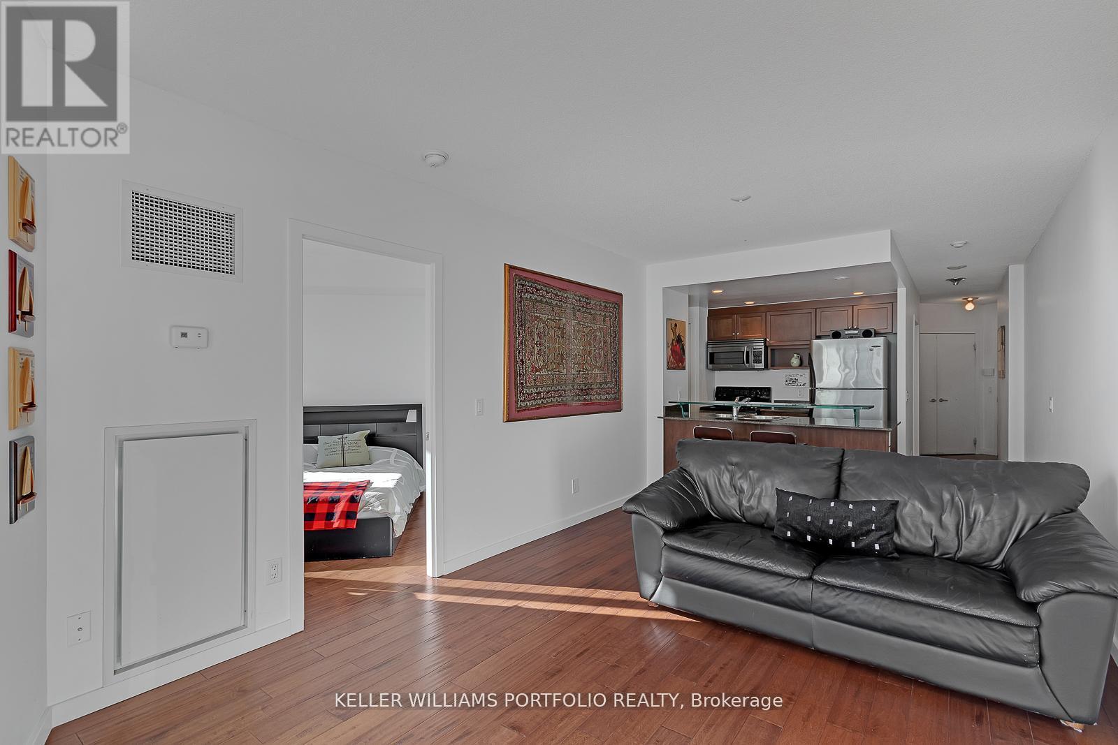405 - 218 Queens Quay W, Toronto, Ontario  M5J 2Y6 - Photo 15 - C13526108