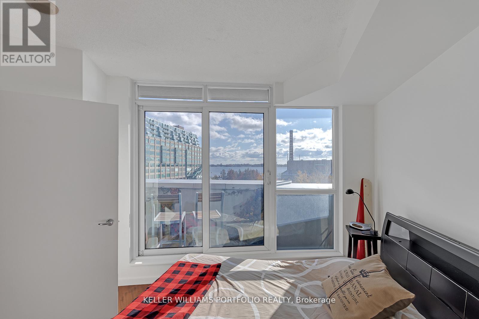 405 - 218 Queens Quay W, Toronto, Ontario  M5J 2Y6 - Photo 17 - C13526108