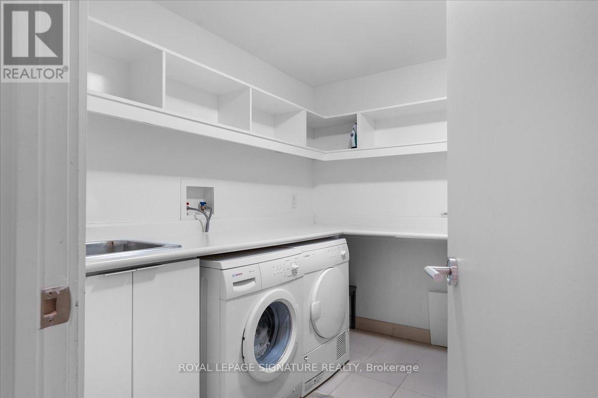 2105 - 180 University Avenue, Toronto, Ontario  M5H 0A2 - Photo 20 - C13526152