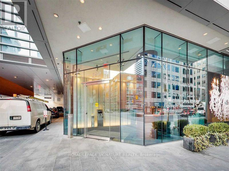 2105 - 180 University Avenue, Toronto, Ontario  M5H 0A2 - Photo 22 - C13526152