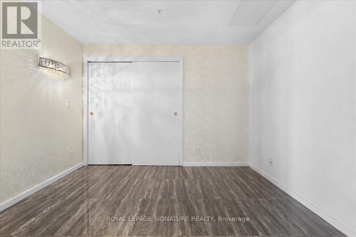 2105 - 180 University Avenue, Toronto, Ontario  M5H 0A2 - Photo 4 - C13526152
