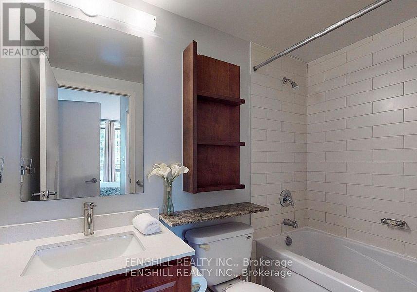 2207 - 3 Navy Wharf Court, Toronto, Ontario  M5V 3V1 - Photo 11 - C13526158