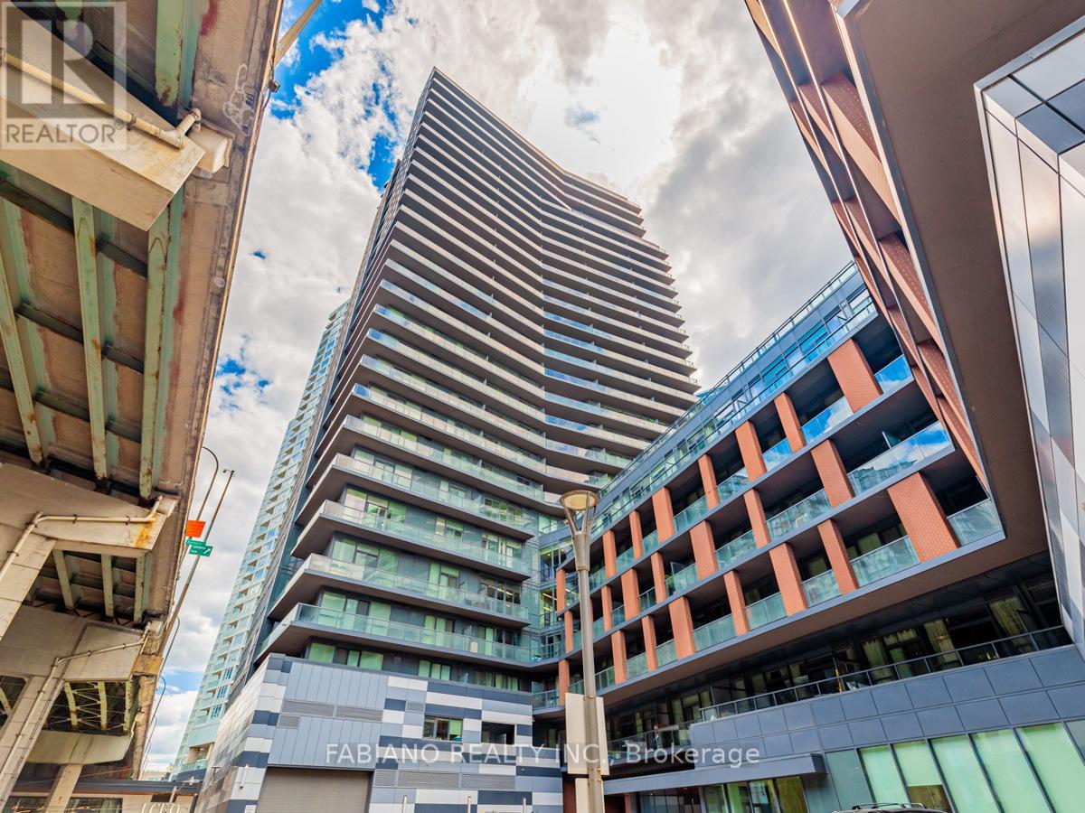 2313 - 20 BRUYERES MEWS, Toronto, Ontario