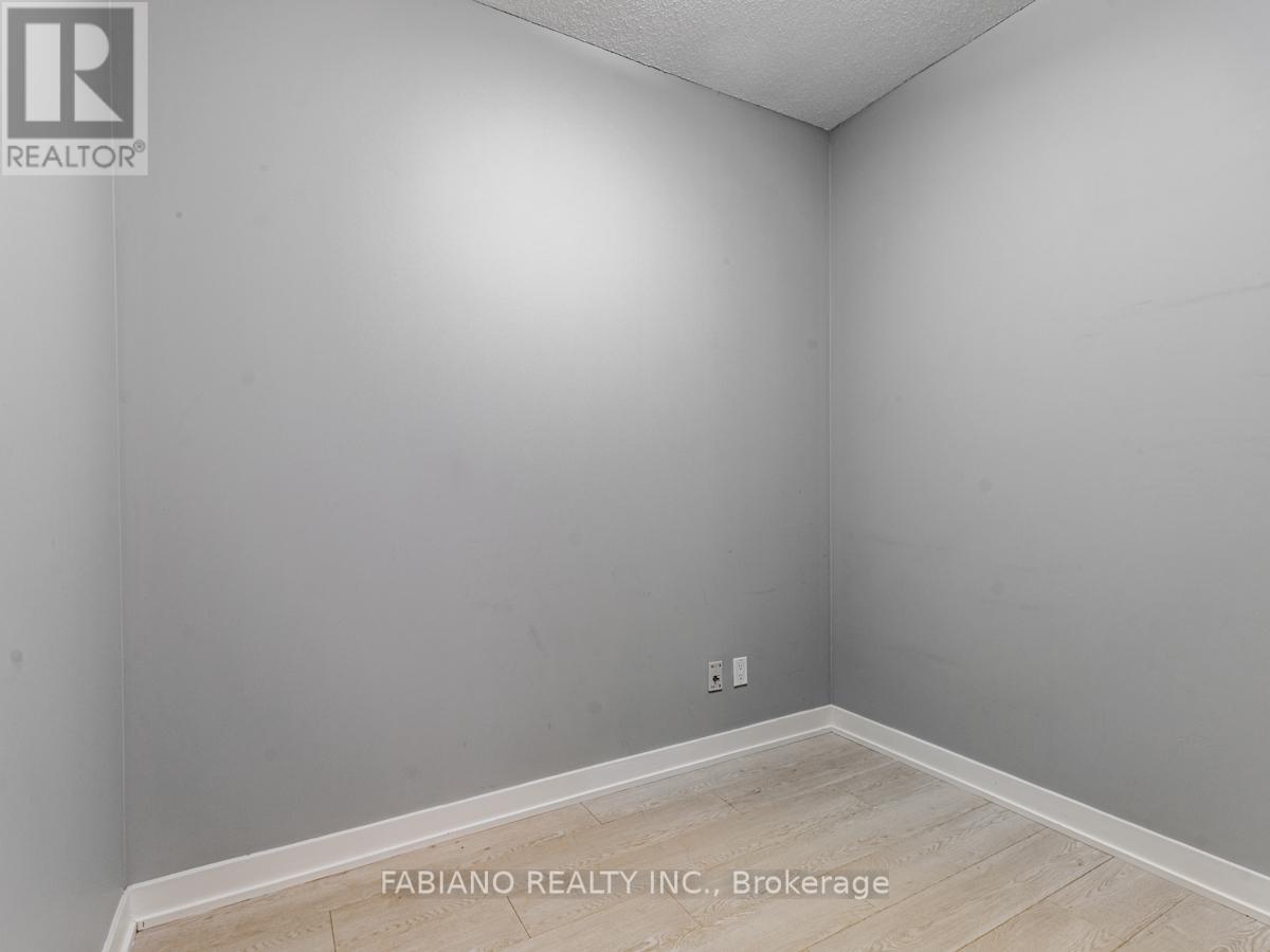 2313 - 20 Bruyeres Mews, Toronto, Ontario  M5V 0G8 - Photo 21 - C13526238
