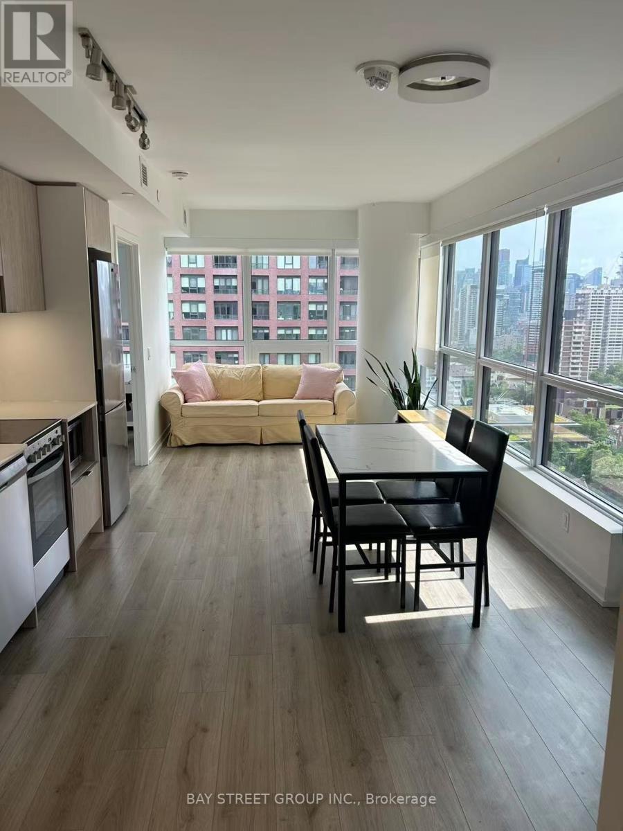 1802 - 395 Bloor Street E, Toronto, Ontario  M4W 1H7 - Photo 3 - C13526242