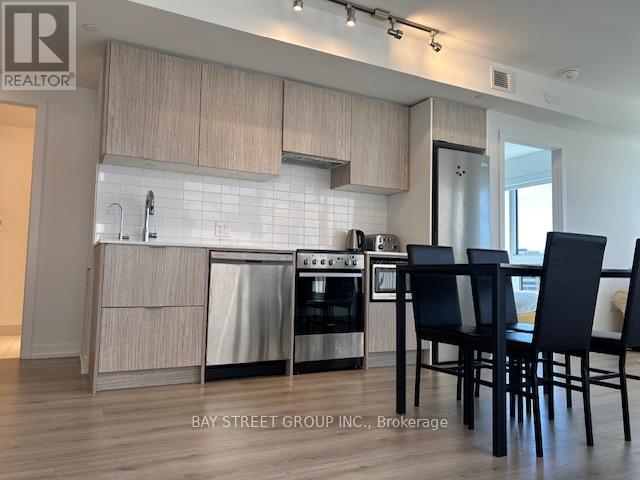 1802 - 395 Bloor Street E, Toronto, Ontario  M4W 1H7 - Photo 6 - C13526242