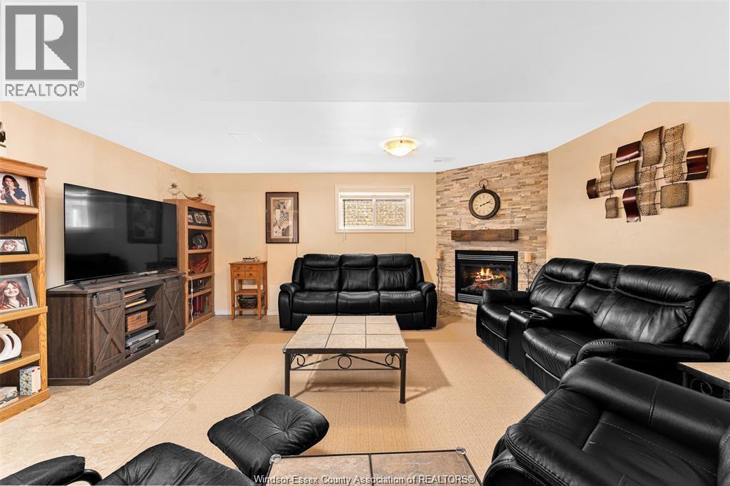 1128 Frederica Avenue, Windsor, Ontario  N8P 1V9 - Photo 16 - 26016061