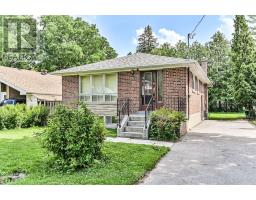 53 DANZIG STREET, Toronto, Ontario