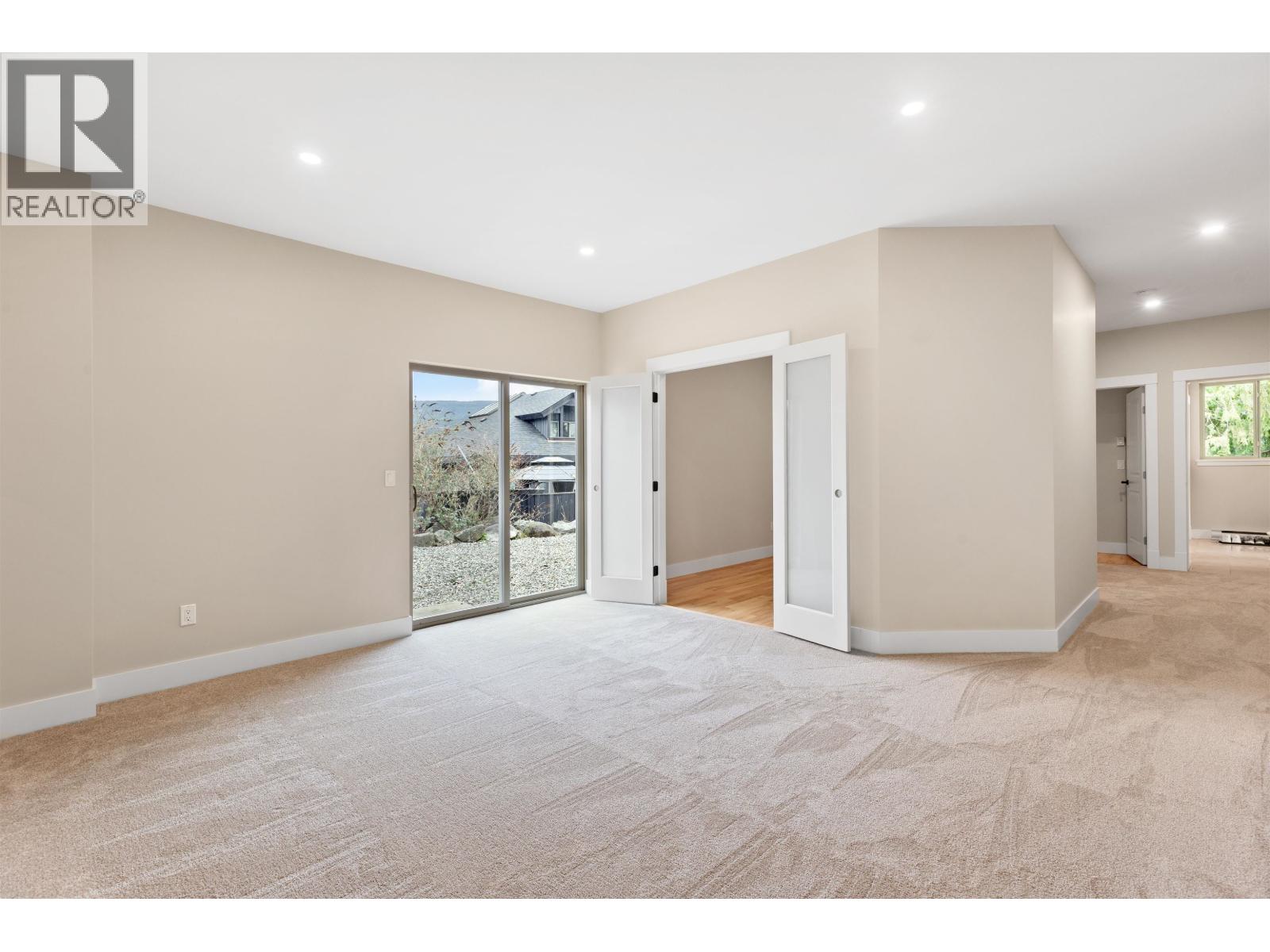 5781 Genni's Way, Sechelt, British Columbia  V7Z 0N8 - Photo 6 - R3142845