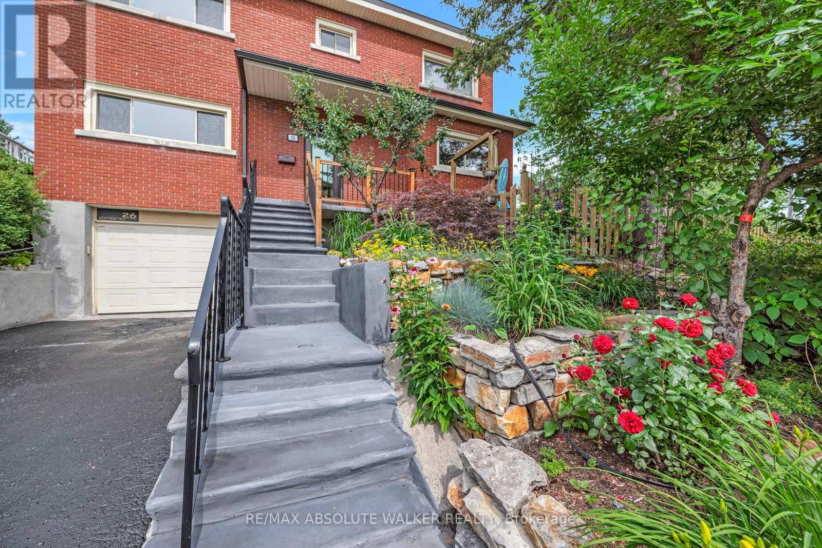 26 Riverdale Avenue, Ottawa, Ontario  K1S 1R2 - Photo 2 - X13526222