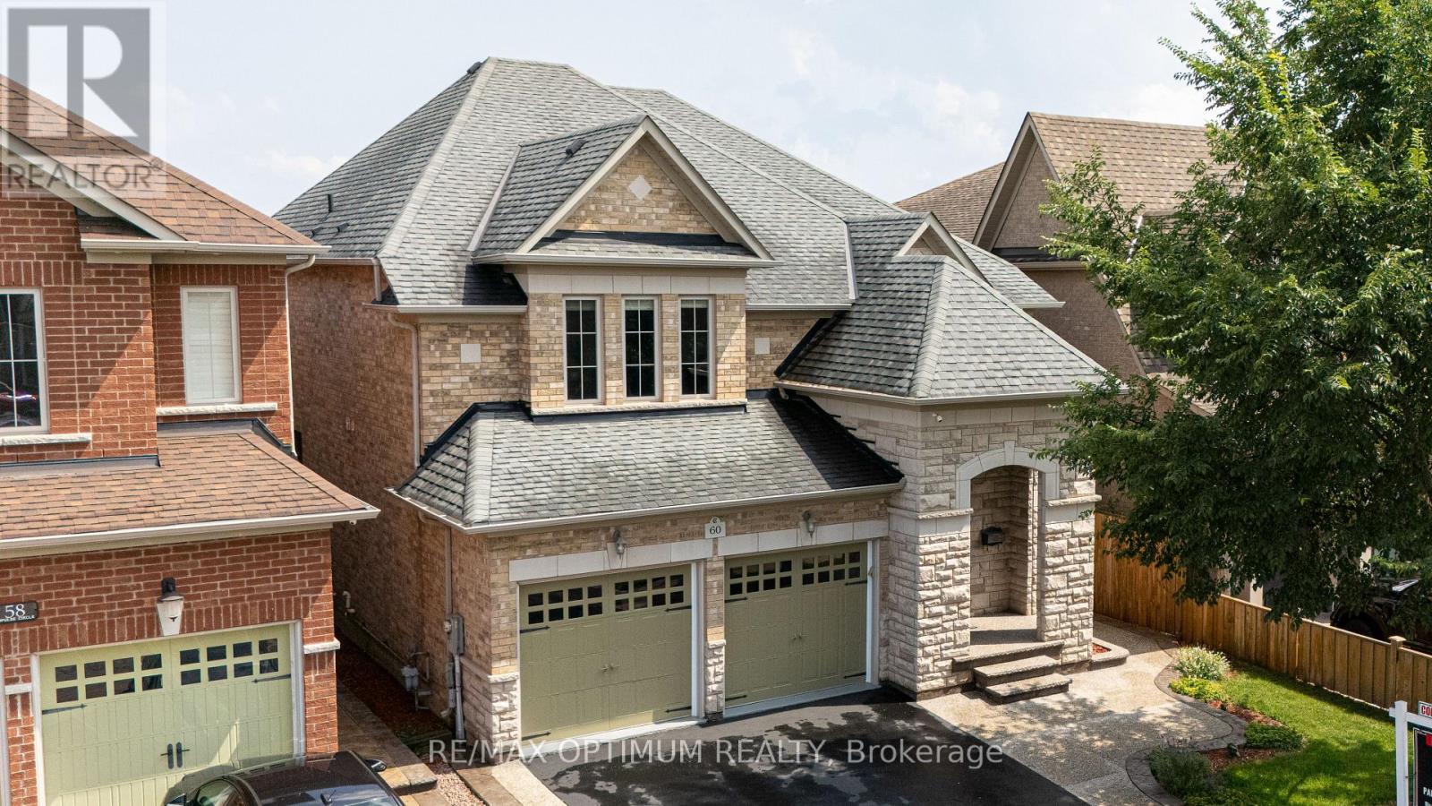 60 Impulse Circle, Brampton, Ontario  L6X 0X9 - Photo 3 - W13526138