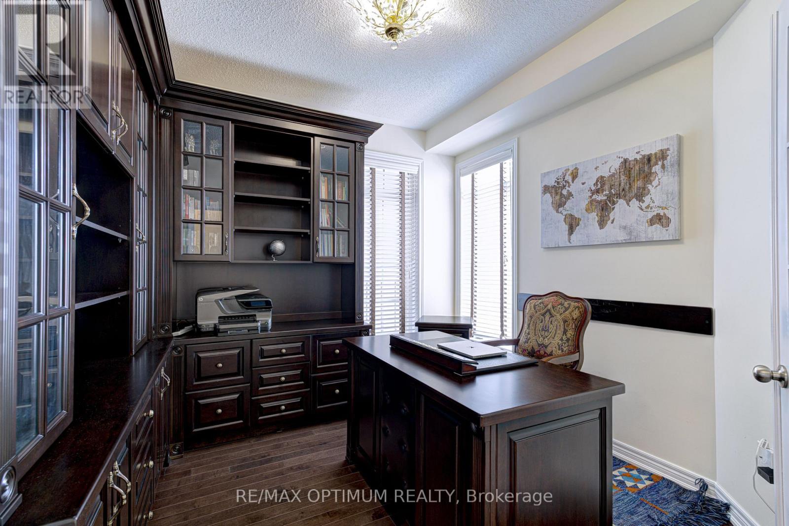 60 Impulse Circle, Brampton, Ontario  L6X 0X9 - Photo 6 - W13526138