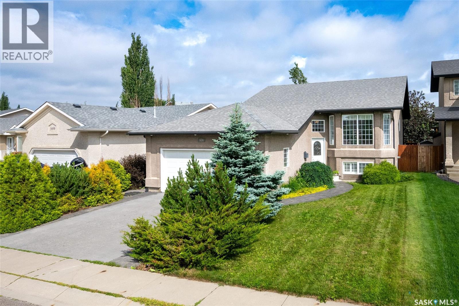 1626 Briarwood Road, Saskatoon, Saskatchewan  S7V 1H2 - Photo 1 - SK041588