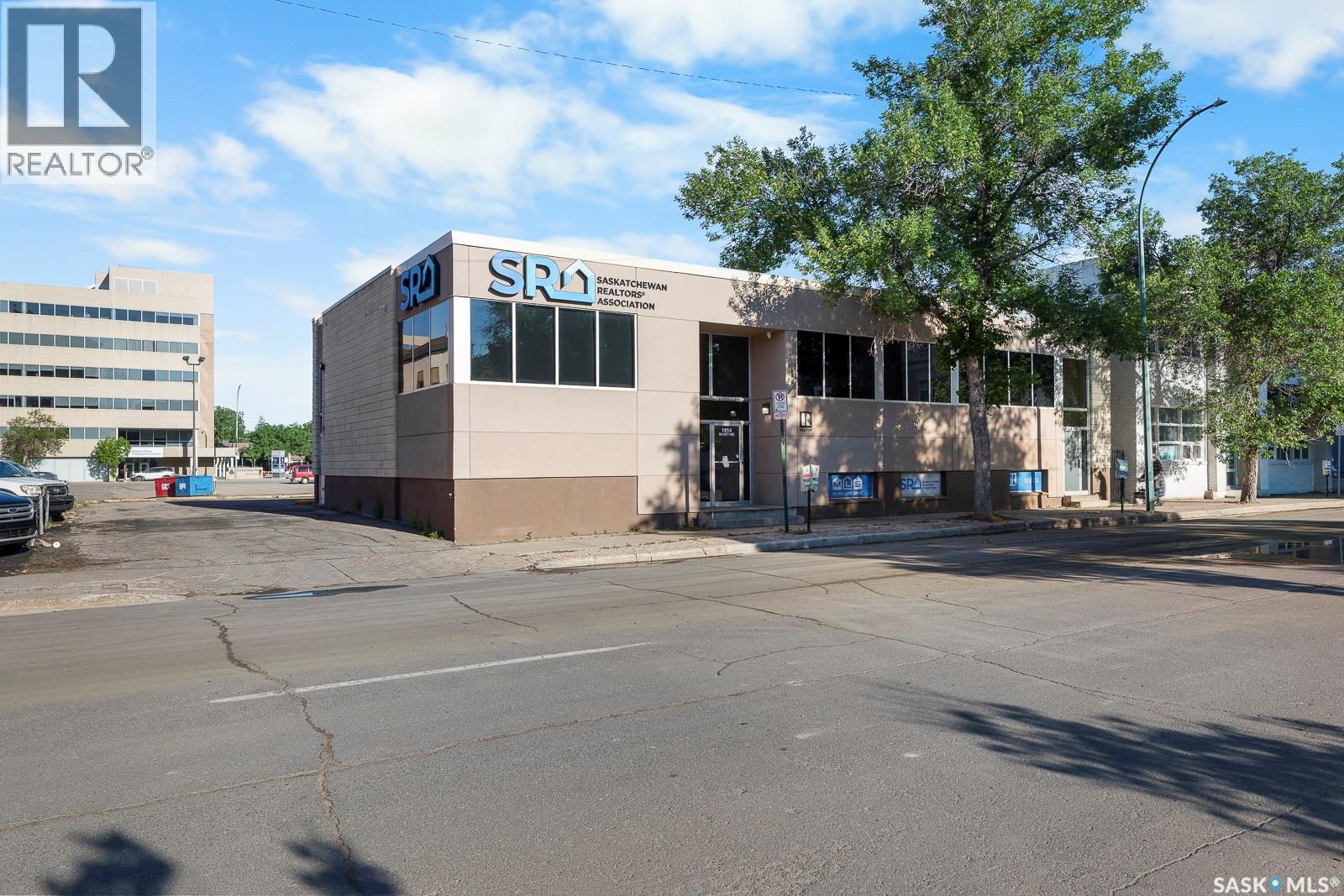 1854 MCINTYRE STREET, Regina, Saskatchewan