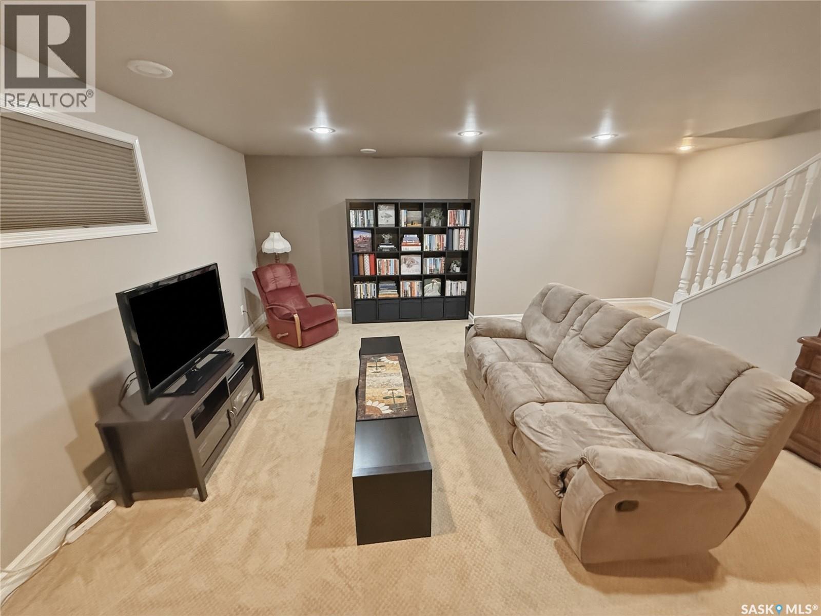 552 1st Avenue Ne, Swift Current, Saskatchewan  S9H 2B7 - Photo 20 - SK041474