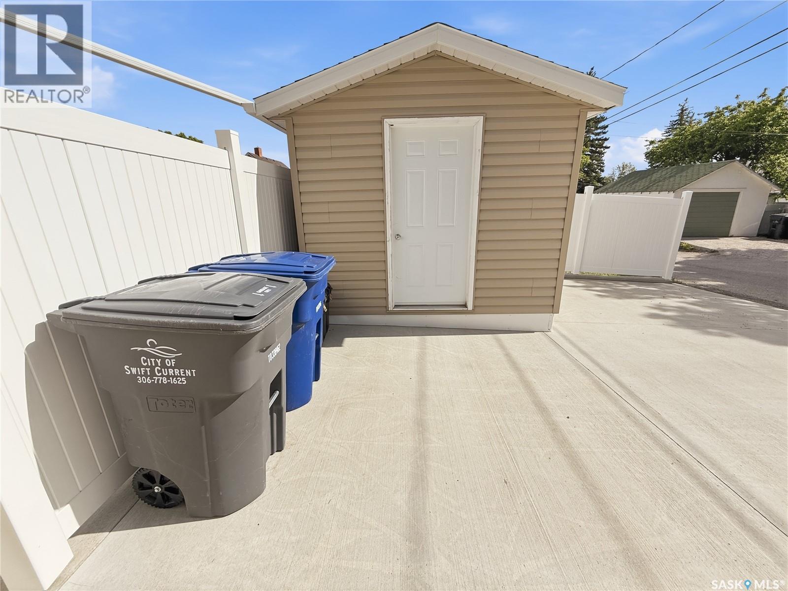 552 1st Avenue Ne, Swift Current, Saskatchewan  S9H 2B7 - Photo 33 - SK041474