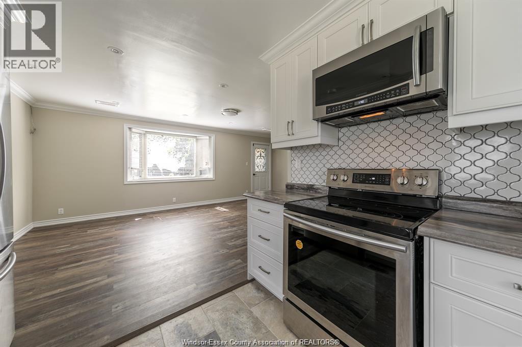 92 Pulley, Leamington, Ontario  N0P 2P0 - Photo 4 - 26016083