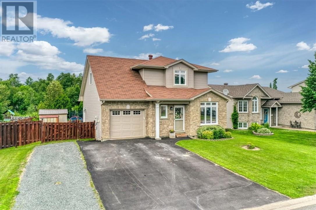 1588 Jeanne D'arc Street, Hanmer, Ontario  P3P 0A1 - Photo 2 - 2129009