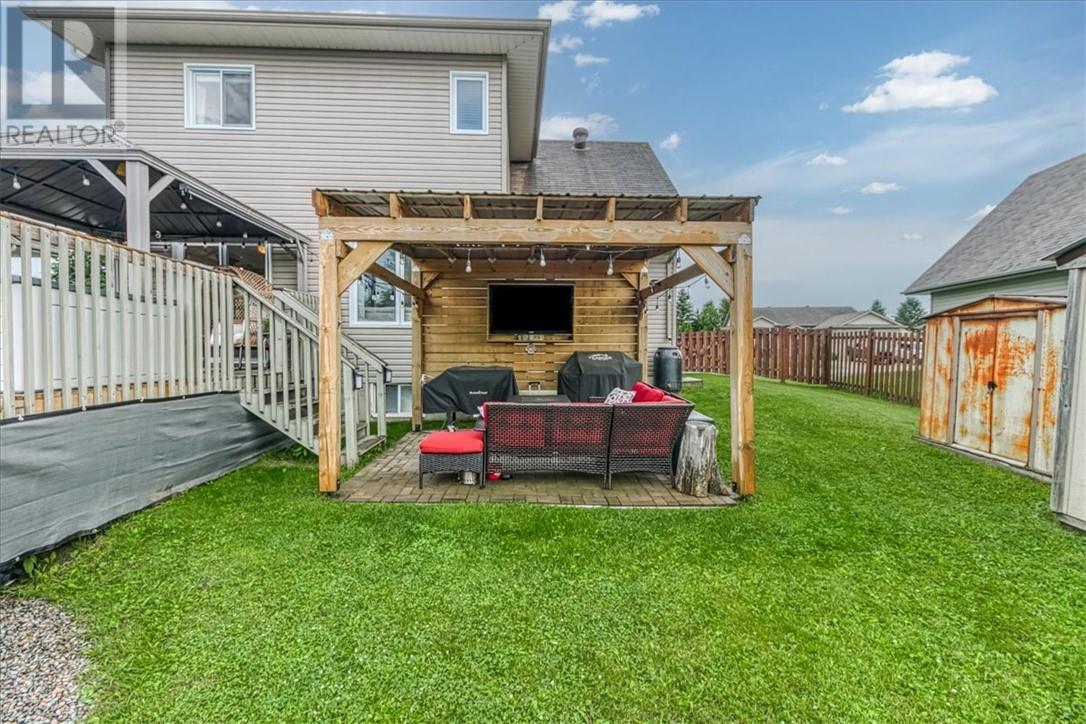 1588 Jeanne D'arc Street, Hanmer, Ontario  P3P 0A1 - Photo 7 - 2129009
