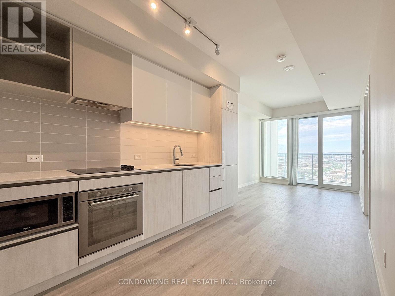 2808 - 7890 JANE STREET, Vaughan, Ontario