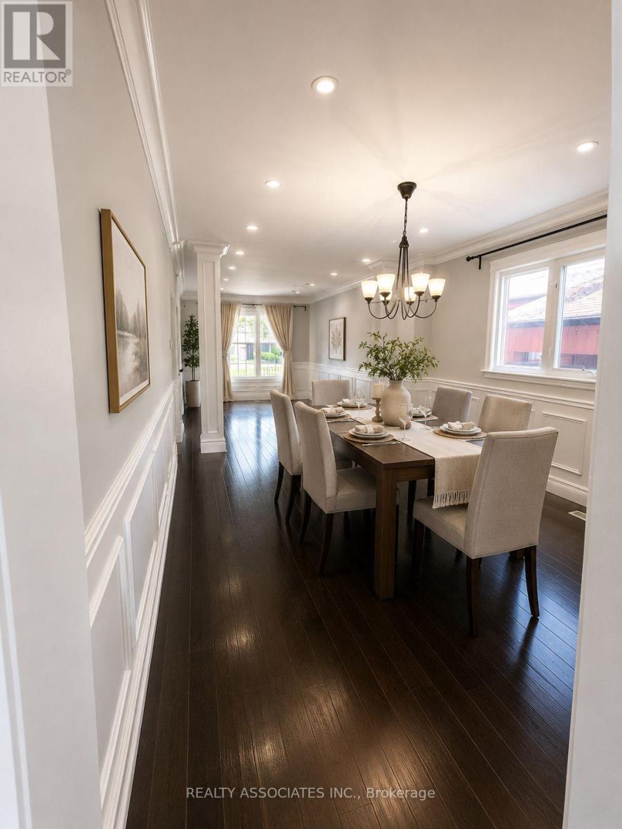 96 Zinnia Place S, Vaughan, Ontario  L4L 6G7 - Photo 4 - N13525846