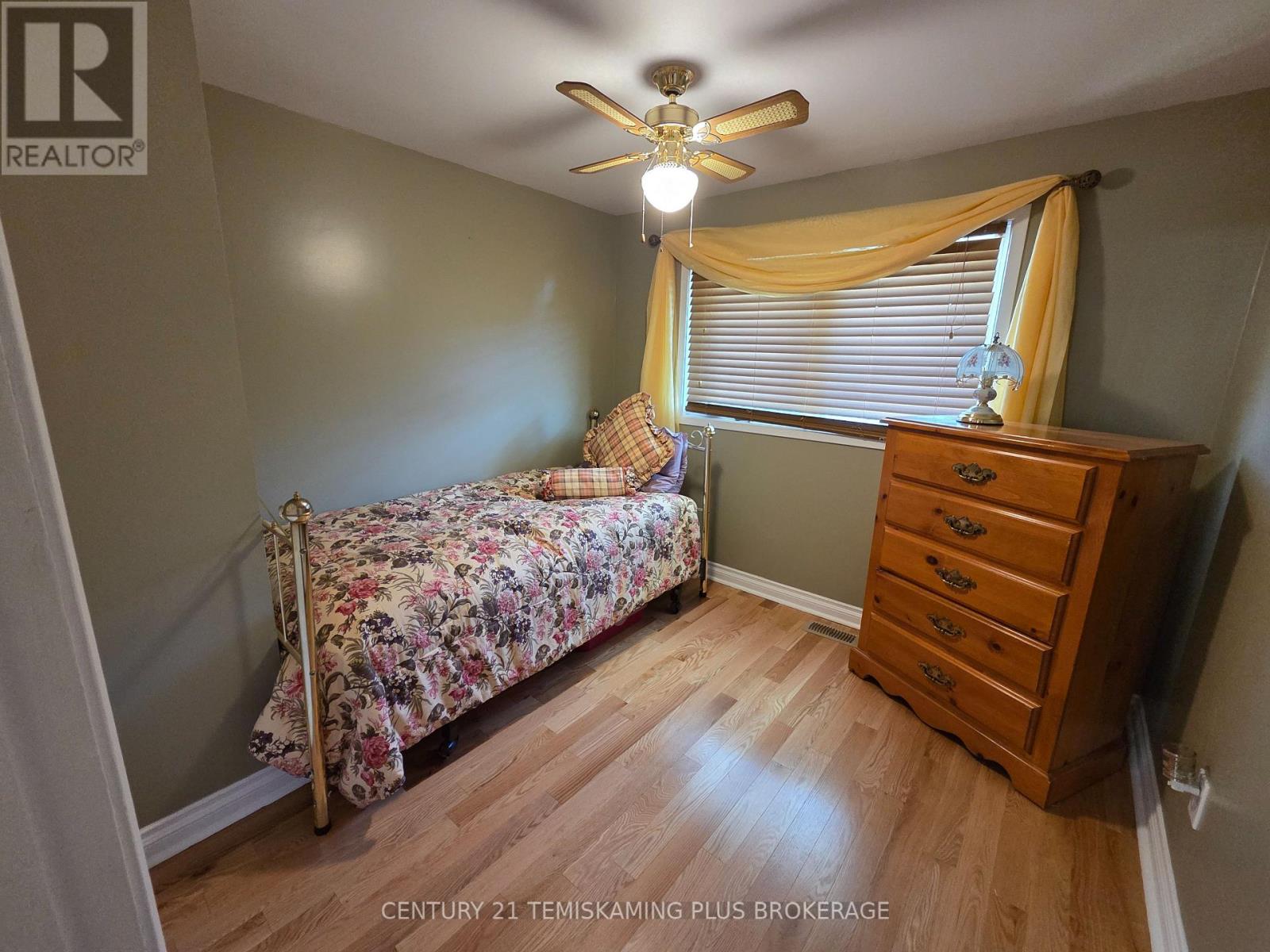 22 Harding Avenue, Kirkland Lake, Ontario  P2N 1B5 - Photo 13 - T13437328