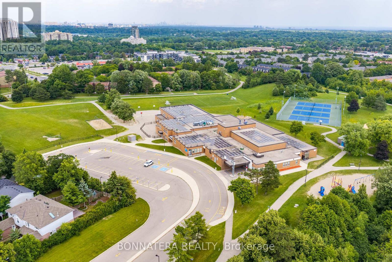 2322 Council Ring Road, Mississauga, Ontario L5L 1C1 - Photo 45 - W13523322