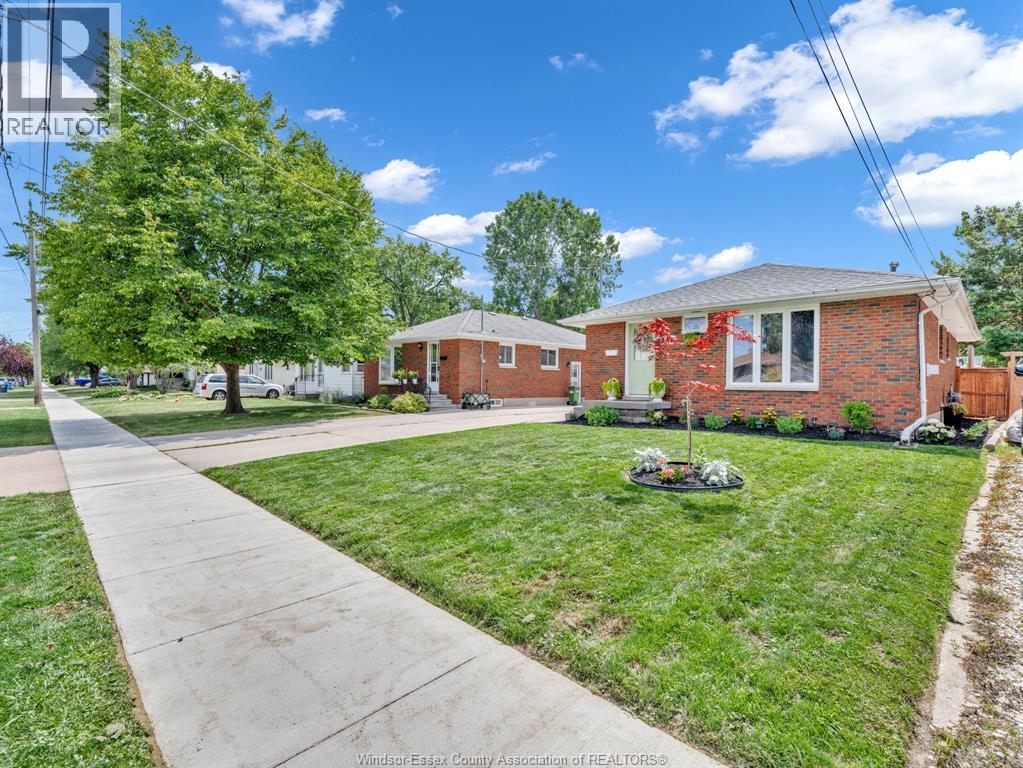 1775 Balfour, Windsor, Ontario  N8T 2S2 - Photo 4 - 26016079