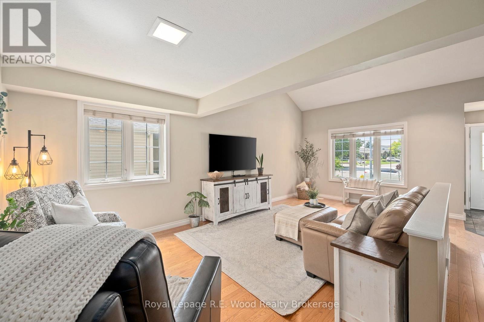 117 Allen Street, Tillsonburg, Ontario  N4G 5J9 - Photo 8 - X13526364