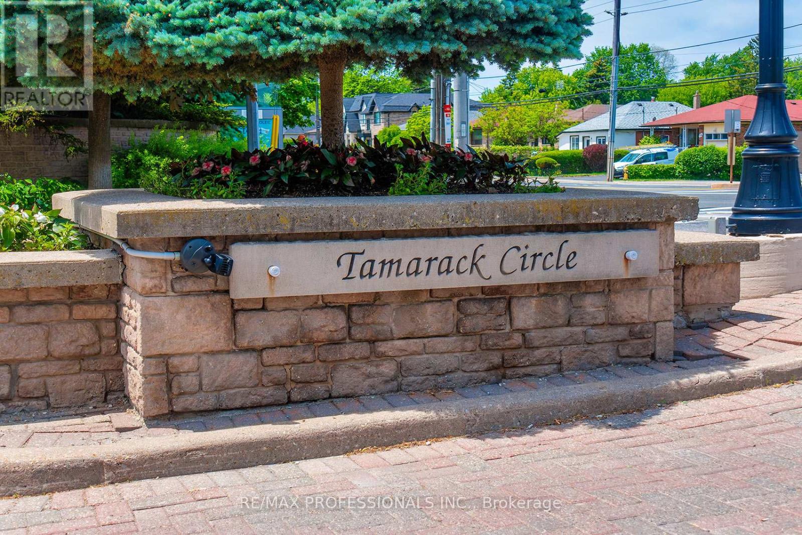 7 TAMARACK CIRCLE, Toronto, Ontario