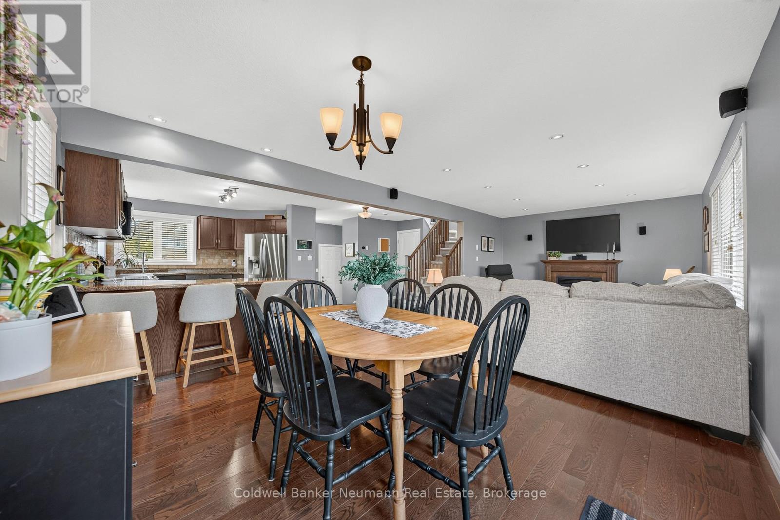 8 Creighton Avenue, Guelph, Ontario  N1E 0G8 - Photo 11 - X13526268