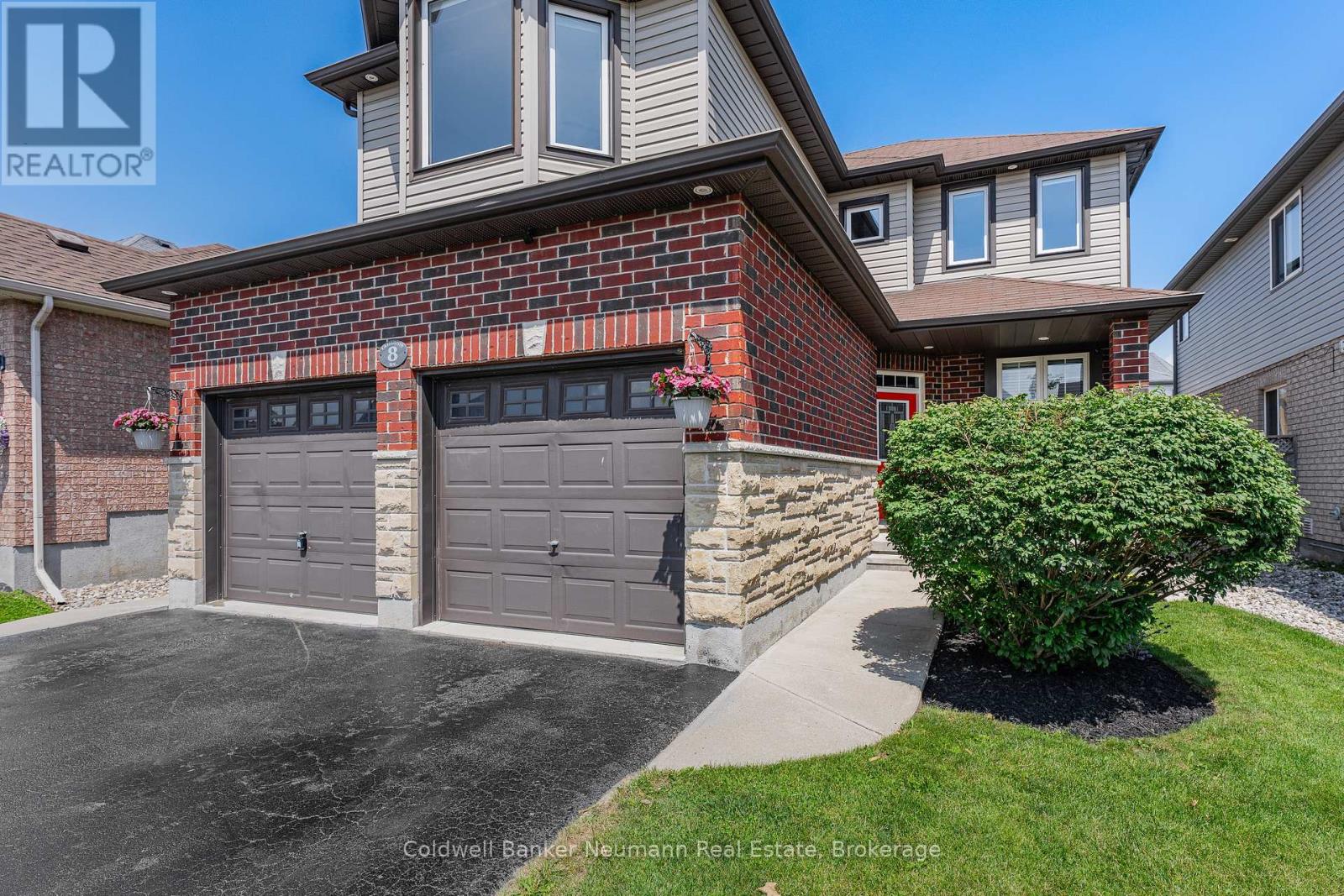 8 Creighton Avenue, Guelph, Ontario  N1E 0G8 - Photo 2 - X13526268