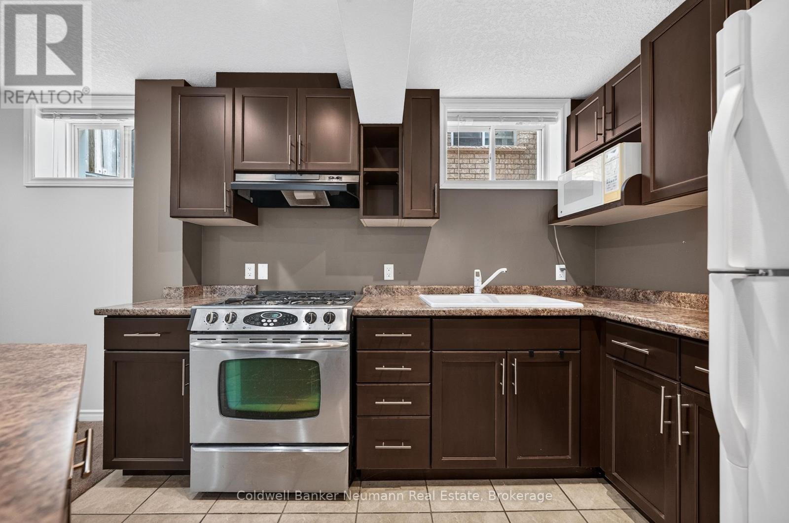 8 Creighton Avenue, Guelph, Ontario  N1E 0G8 - Photo 30 - X13526268