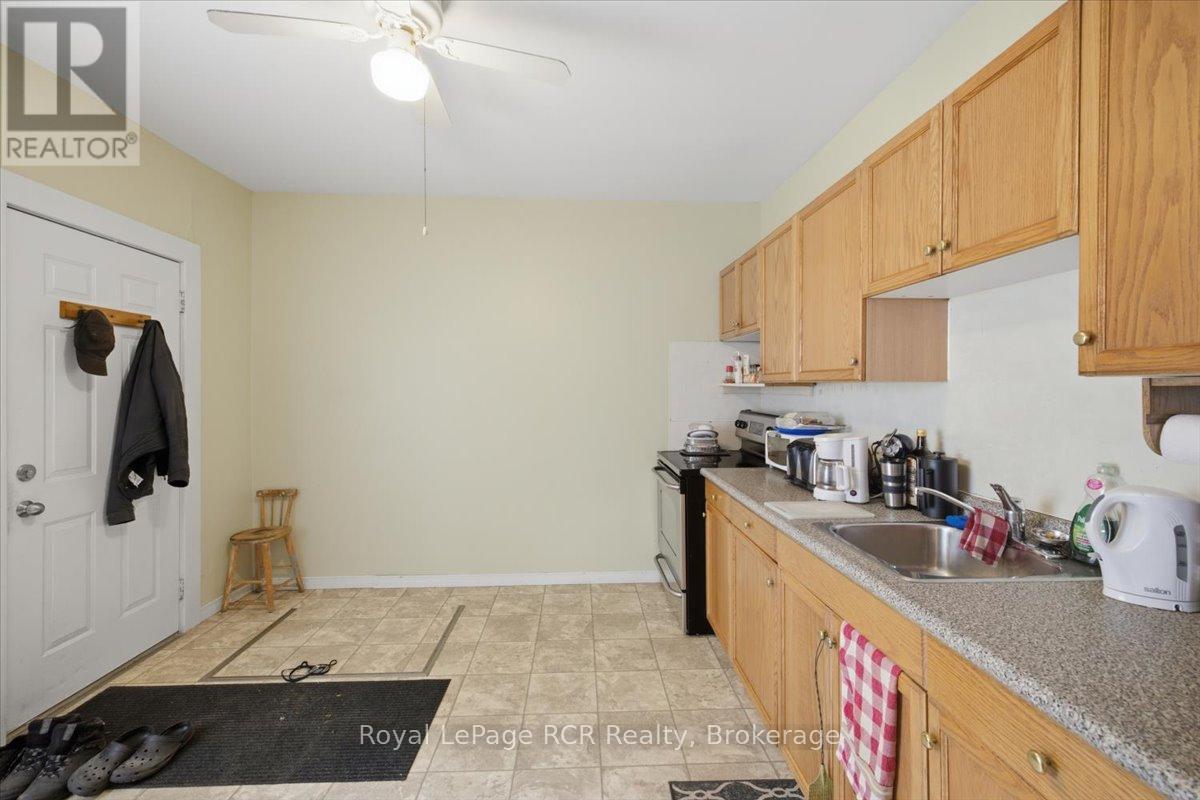 567 & 565 7th A Street E, Owen Sound, Ontario N4K 1K4 - Photo 30 - X13526280