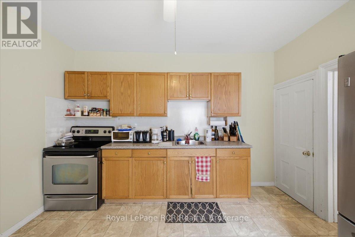 567 & 565 7th A Street E, Owen Sound, Ontario N4K 1K4 - Photo 32 - X13526280