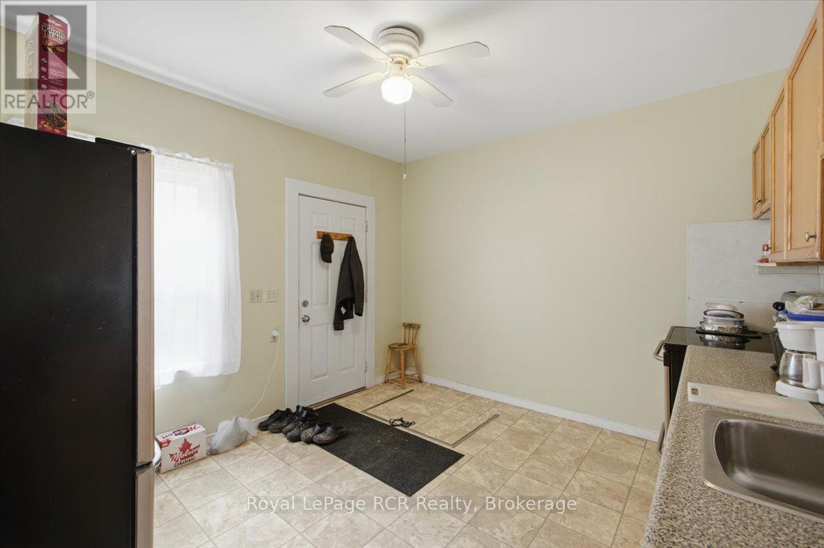 567 & 565 7th A Street E, Owen Sound, Ontario N4K 1K4 - Photo 33 - X13526280