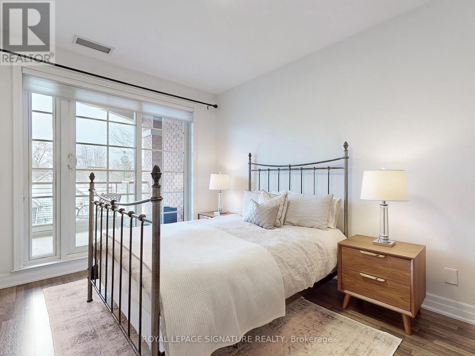 324 - 21 Burkebrook Place, Toronto, Ontario  M4G 0A2 - Photo 11 - C13526344