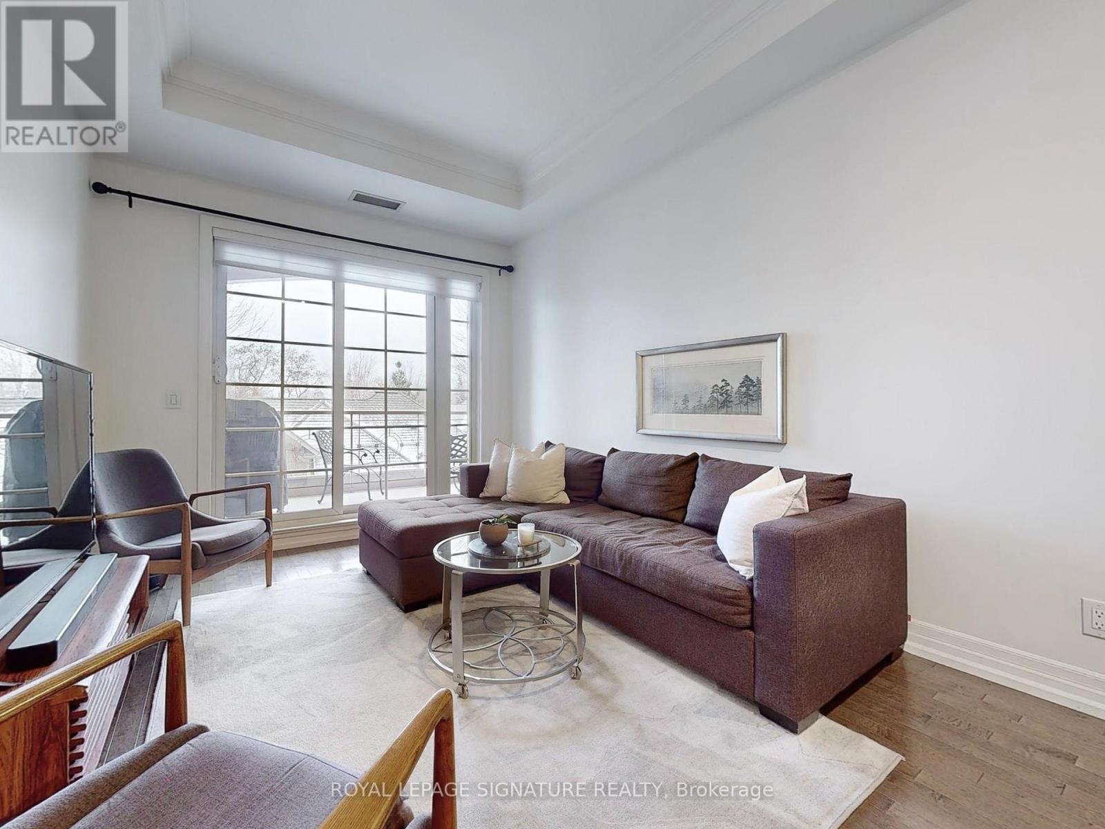 324 - 21 Burkebrook Place, Toronto, Ontario  M4G 0A2 - Photo 2 - C13526344