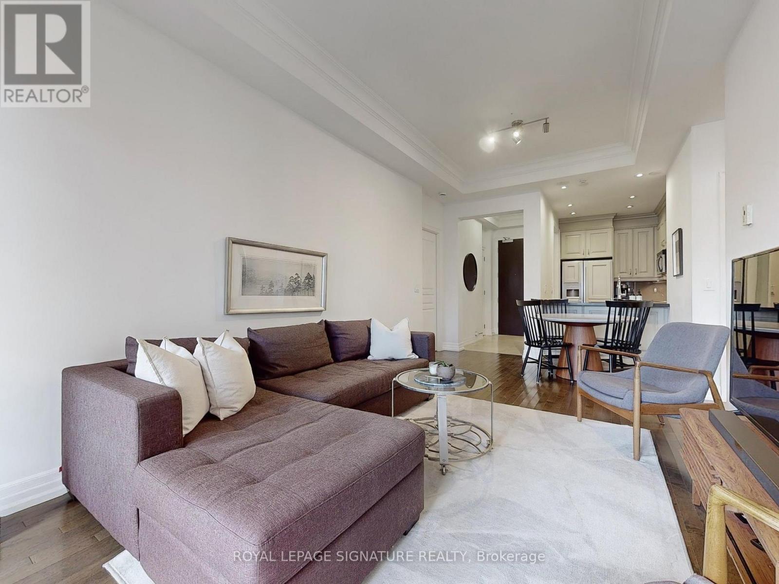 324 - 21 Burkebrook Place, Toronto, Ontario  M4G 0A2 - Photo 4 - C13526344