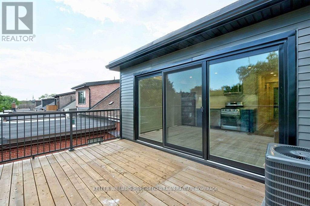 4 - 653 Manning Avenue, Toronto, Ontario M6G 2W2 - Photo 10 - C13526426