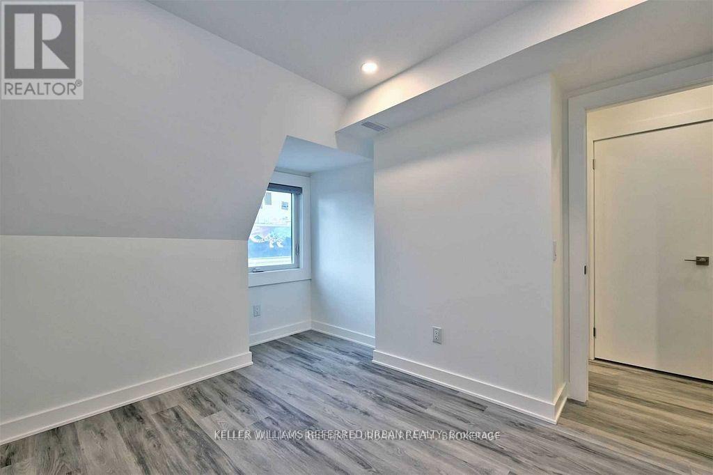 4 - 653 Manning Avenue, Toronto, Ontario M6G 2W2 - Photo 6 - C13526426