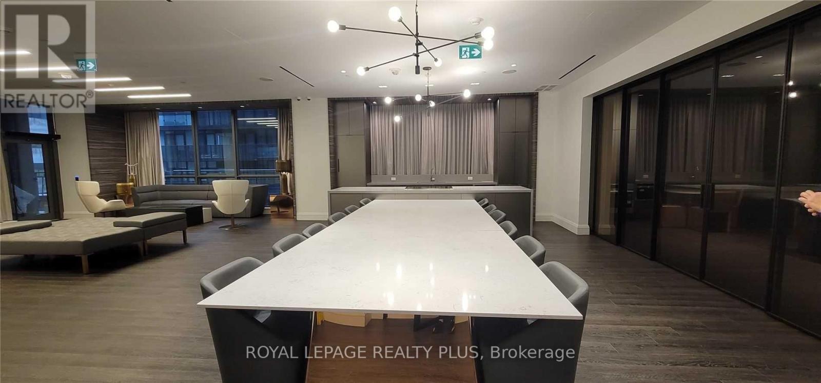 1807 - 39 Roehampton Avenue E, Toronto, Ontario  M4P 0G1 - Photo 18 - C13526464