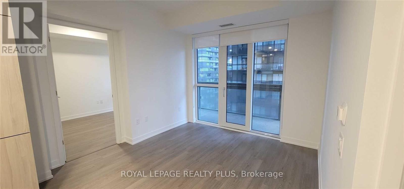 1807 - 39 Roehampton Avenue E, Toronto, Ontario  M4P 0G1 - Photo 4 - C13526464