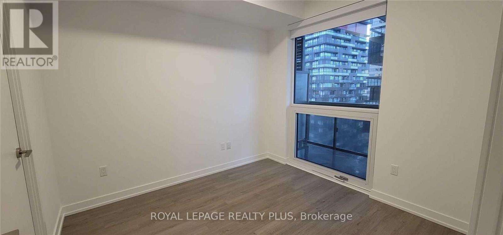 1807 - 39 Roehampton Avenue E, Toronto, Ontario  M4P 0G1 - Photo 6 - C13526464