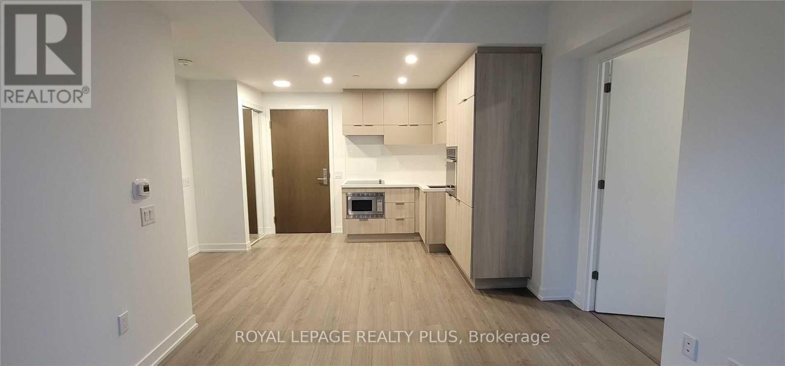 1807 - 39 Roehampton Avenue E, Toronto, Ontario  M4P 0G1 - Photo 9 - C13526464