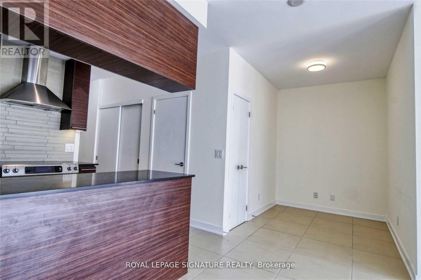 1314 - 1 Market Street, Toronto, Ontario  M5E 0A2 - Photo 12 - C13526542