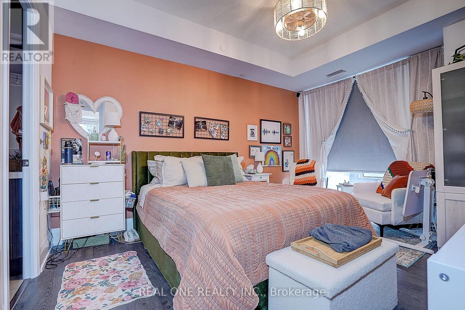 0915 - 101 Erskine Avenue, Toronto, Ontario  M4P 1Y5 - Photo 33 - C13526552