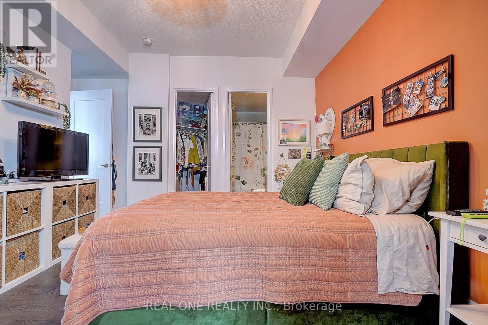 0915 - 101 Erskine Avenue, Toronto, Ontario  M4P 1Y5 - Photo 37 - C13526552