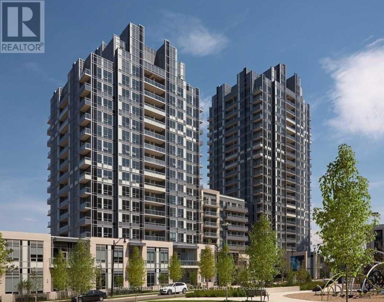 520 - 120 HARRISON GARDEN BOULEVARD