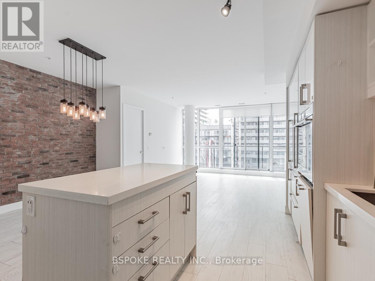 1601 - 39 SHERBOURNE STREET